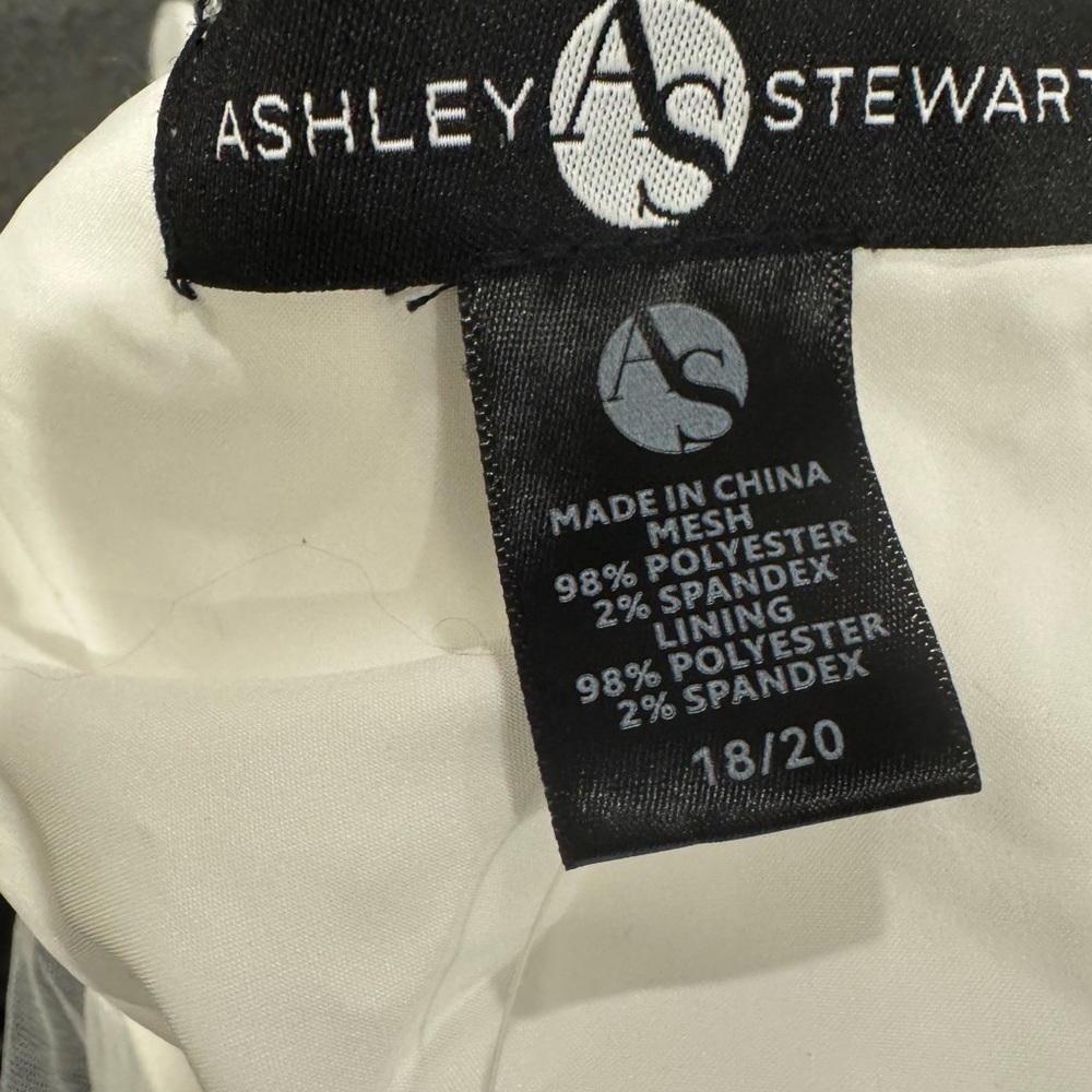 Ashley Stewart White tulle bolero jacket - Picture 2 of 6